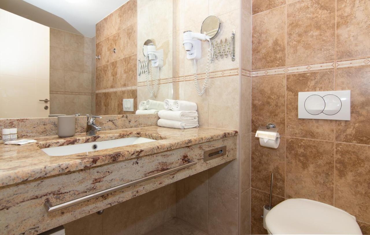Residence Marina Rose M Apartment By Locap Group Portorož Extérieur photo